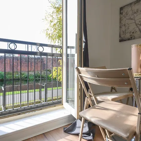 Дом отдыха Duplex With Fantastic Canal Views Pass The Keys *