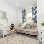 Duplex With Fantastic Canal Views - Pass The Keys Leeds (West Yorkshire)