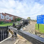 Holiday home Duplex With Fantastic Canal Views - Pass The Keys