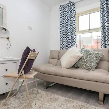 Duplex With Fantastic Canal Views - Pass The Keys