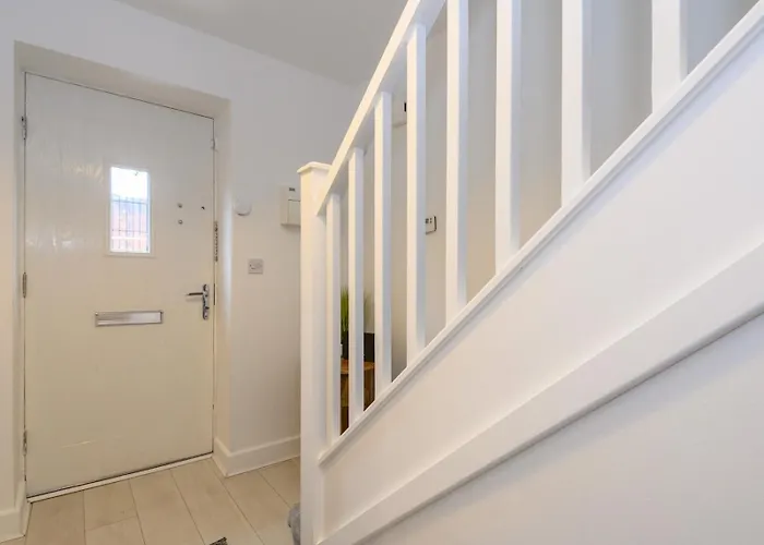 Duplex With Fantastic Canal Views - Pass The Keys *