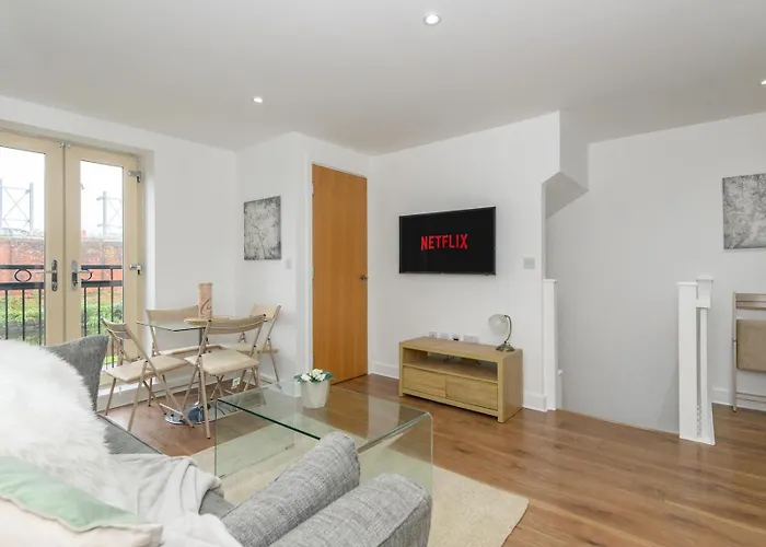 Holiday home Duplex With Fantastic Canal Views - Pass The Keys