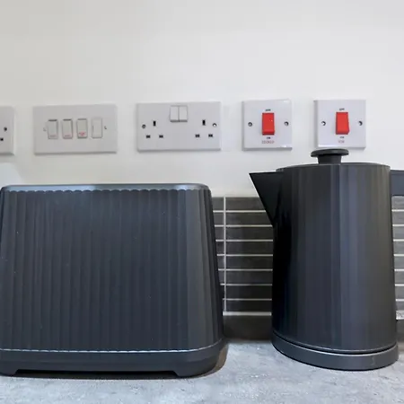 Duplex With Fantastic Canal Views - Pass The Keys Holiday home *