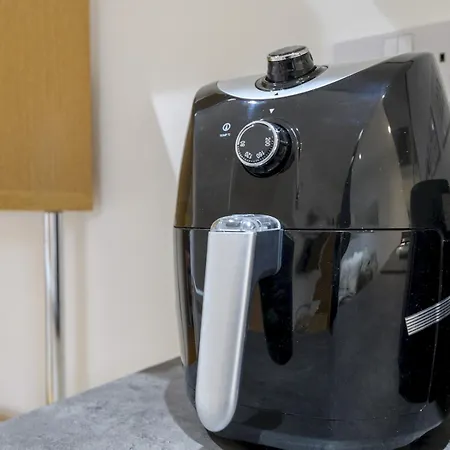 Duplex With Fantastic Canal Views - Pass The Keys Holiday home